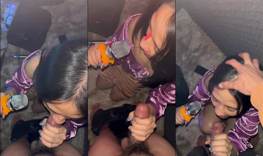 Karaoke'ye, şarkı söylerken ve emme yapan bir mikrofon tutarken alyans giyen küçük bir kız kardeşi ile gitmek