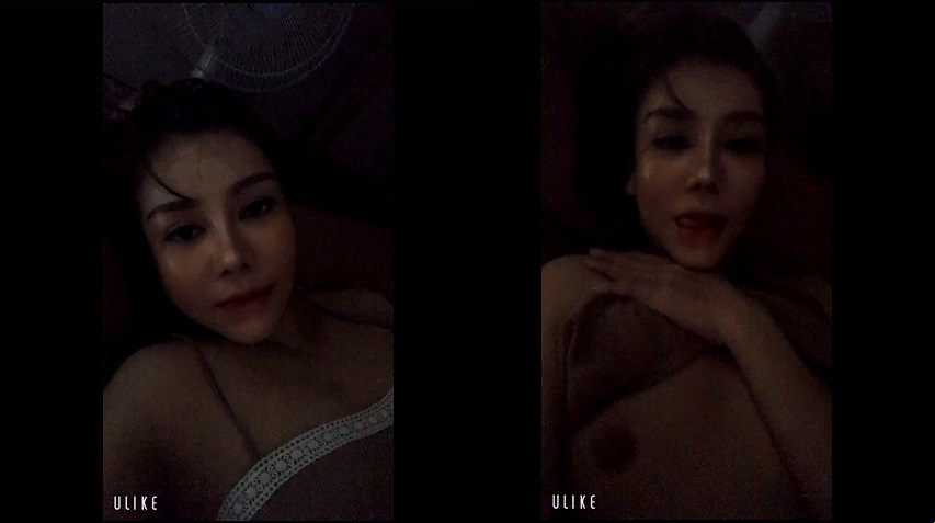 漂亮女孩在空閒時間炫耀